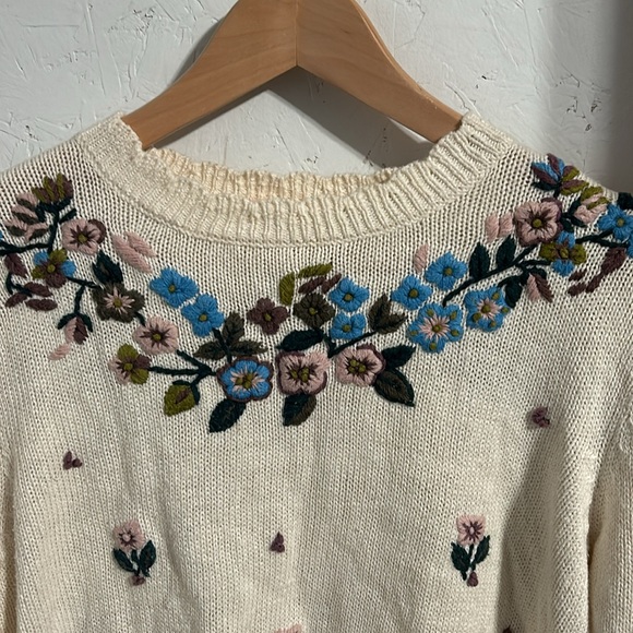 Vintage women’s sweater - Picture 3 of 8